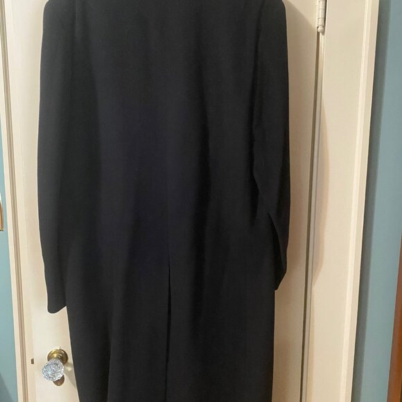 Men's Loro Piano Cashmere Coat, 40L - Picture 2 of 7